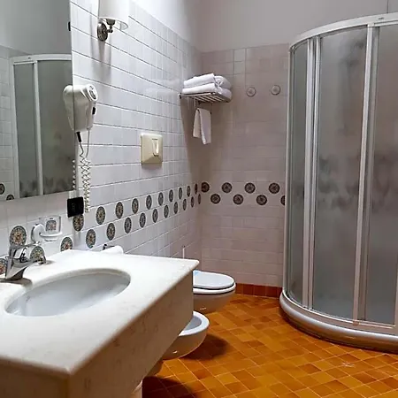 فندق Al Sole كاستيلّو دي غوديغو